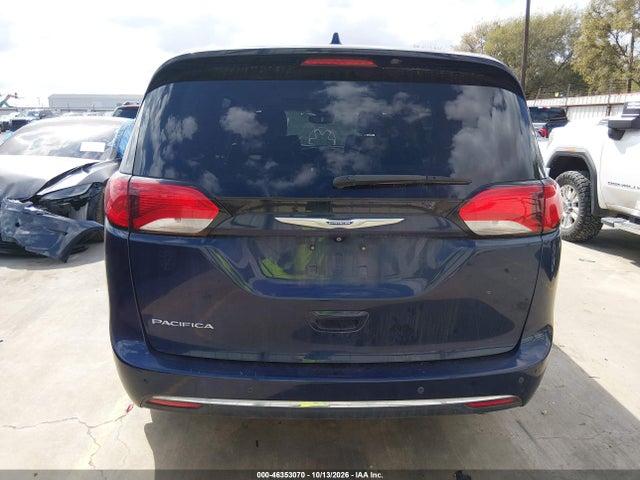 2018 CHRYSLER PACIFICA TOURING L PLUS 16