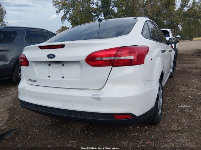 2018 FORD FOCUS S 4
