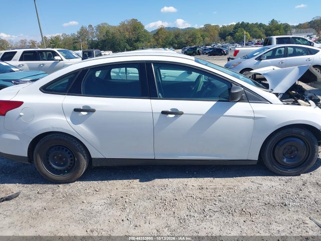 2018 FORD FOCUS S 13