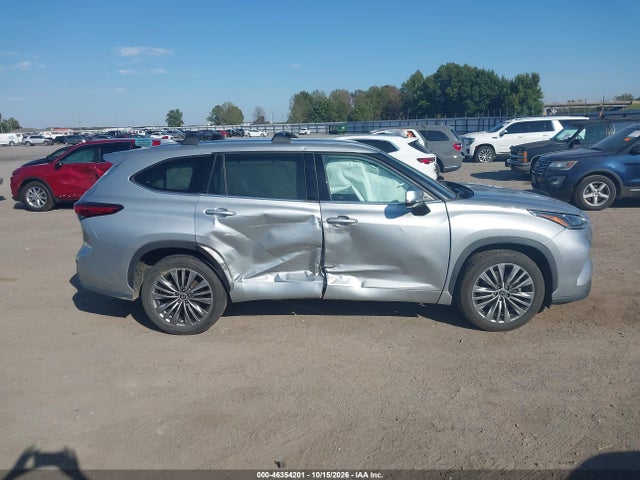 2020 TOYOTA HIGHLANDER PLATINUM 14