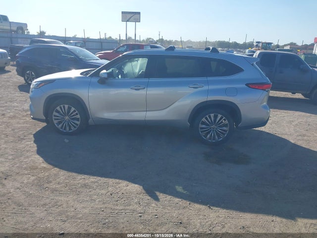 2020 TOYOTA HIGHLANDER PLATINUM 15
