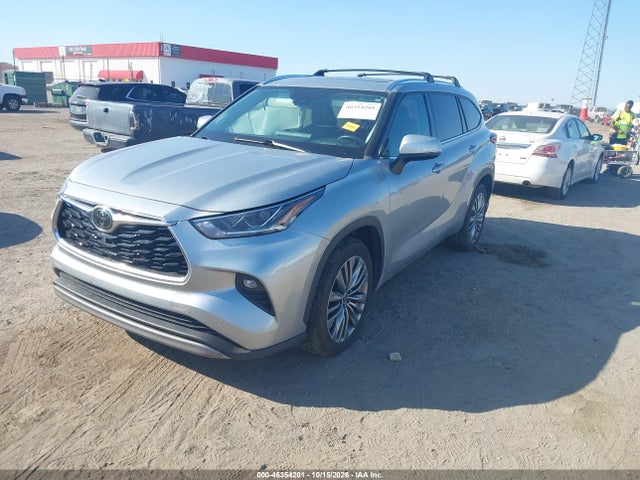 2020 TOYOTA HIGHLANDER PLATINUM 2