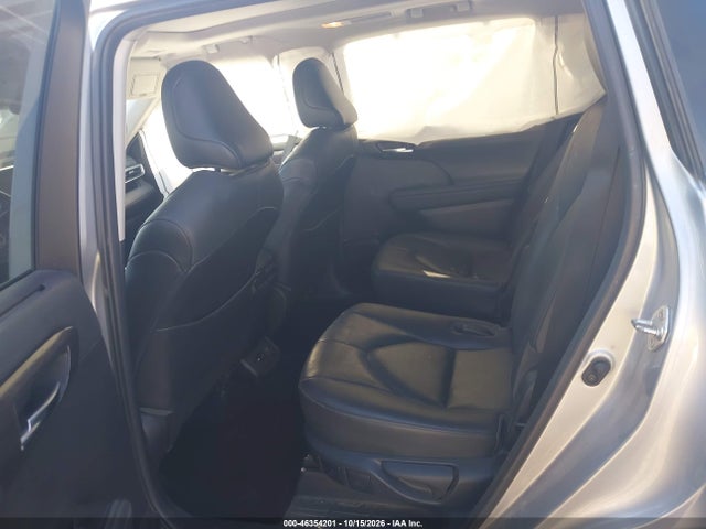 2020 TOYOTA HIGHLANDER PLATINUM 8