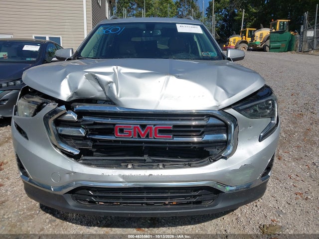 2018 GMC TERRAIN SLT 13