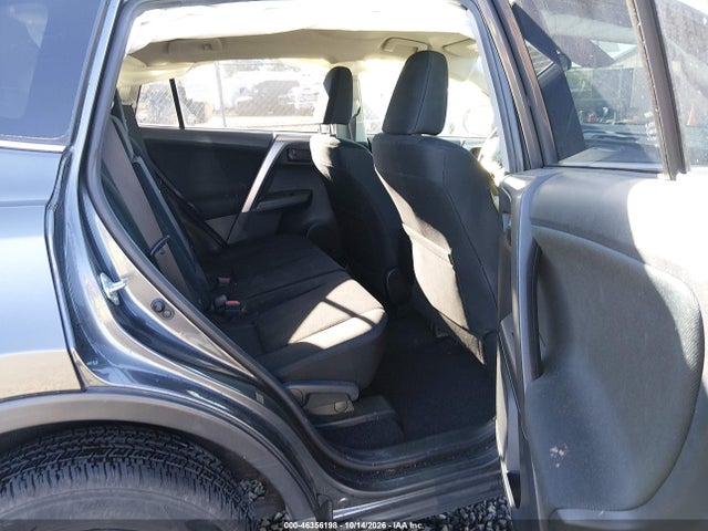 2018 TOYOTA RAV4 LE 8