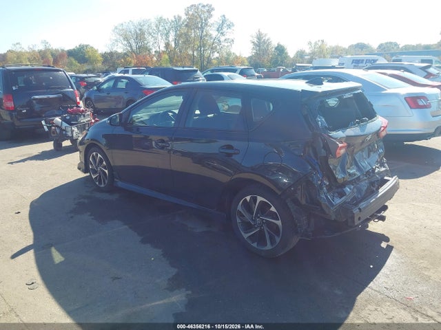 2018 TOYOTA COROLLA IM 3