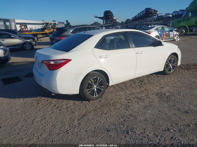2017 TOYOTA COROLLA LE 4