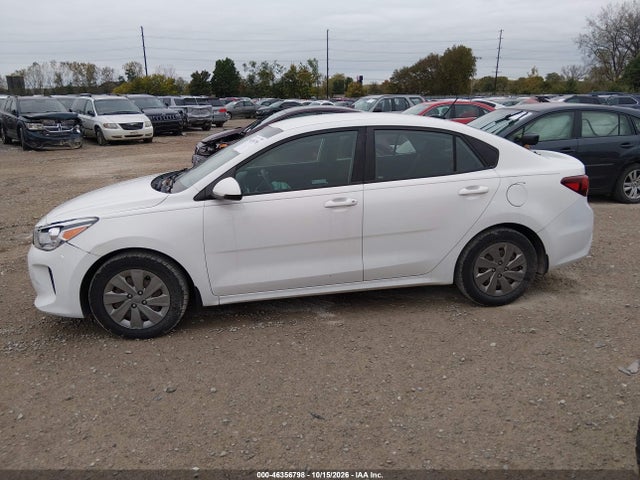 2019 KIA RIO S 14