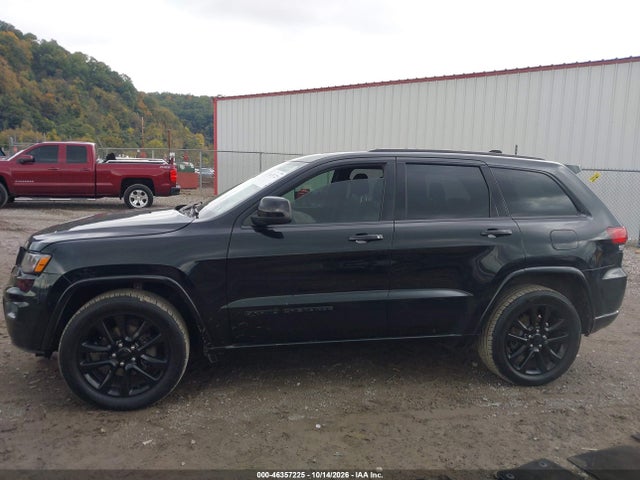 2018 JEEP GRAND CHEROKEE ALTITUDE 4X4 15