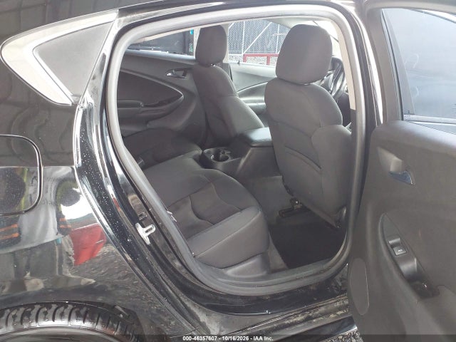 2017 CHEVROLET VOLT LT 8