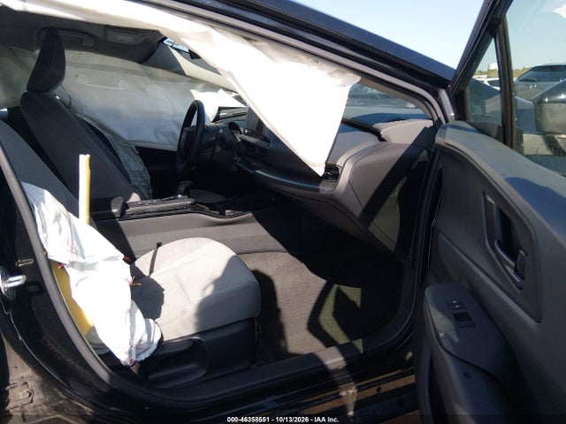 2023 TOYOTA PRIUS LE 5