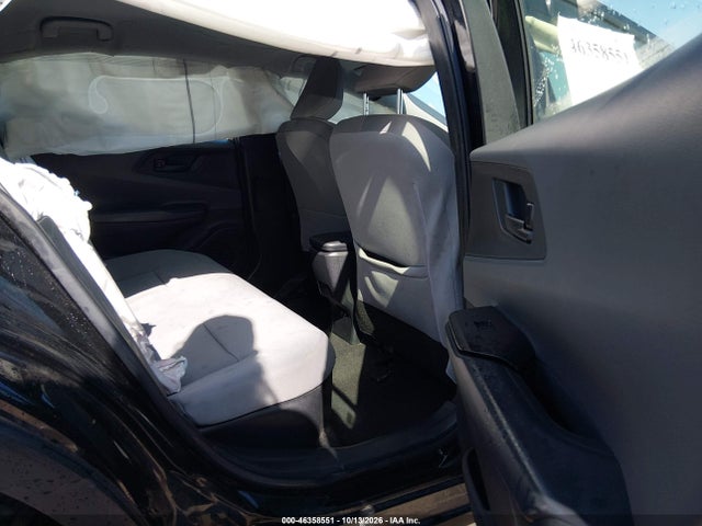 2023 TOYOTA PRIUS LE 8
