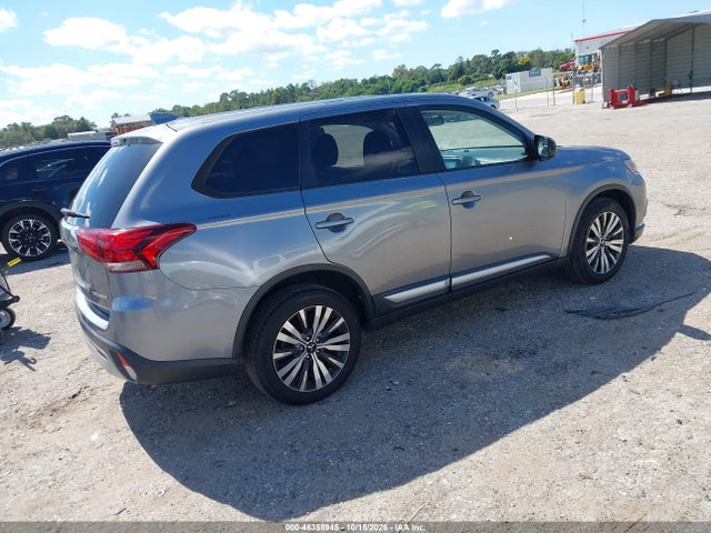 2019 MITSUBISHI OUTLANDER ES 4