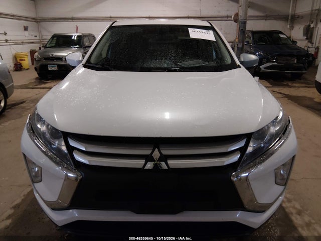 2019 MITSUBISHI ECLIPSE CROSS ES 12