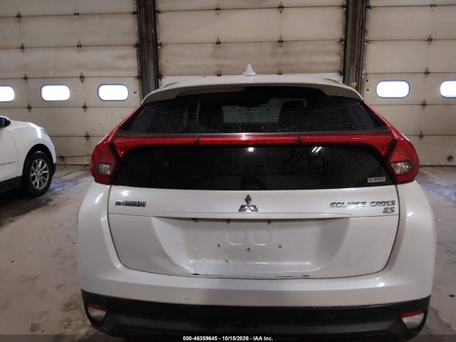 2019 MITSUBISHI ECLIPSE CROSS ES 16