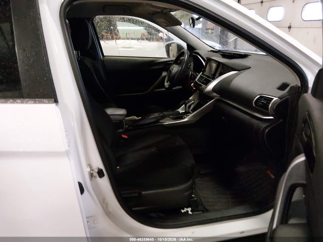 2019 MITSUBISHI ECLIPSE CROSS ES 5