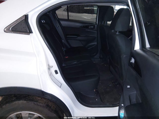 2019 MITSUBISHI ECLIPSE CROSS ES 8