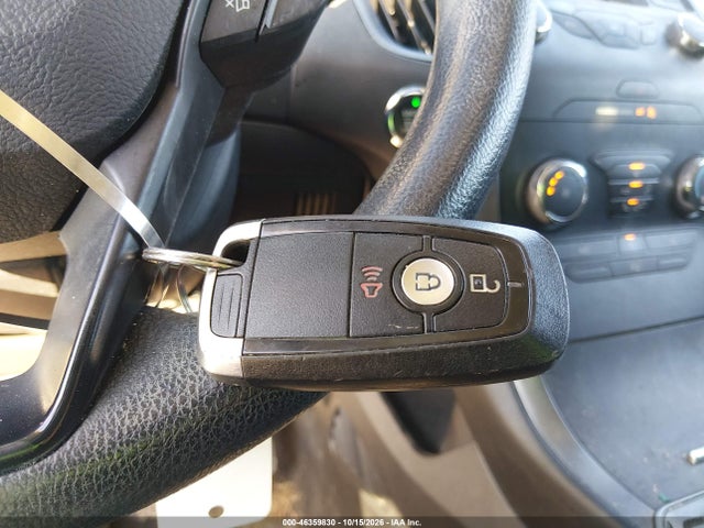 2019 FORD EDGE SE 11