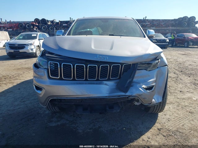 2017 JEEP GRAND CHEROKEE LIMITED 4X2 12