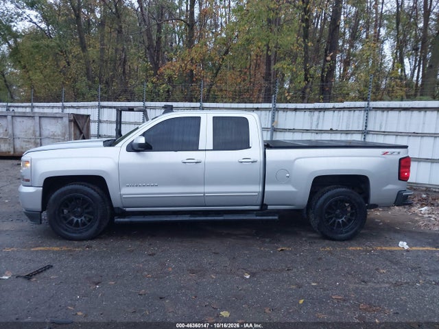 2017 CHEVROLET SILVERADO 1500 2LT 14