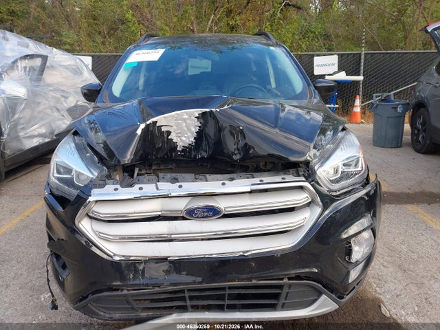 2018 FORD ESCAPE SEL 12
