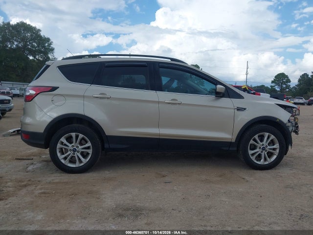 2018 FORD ESCAPE SE 14