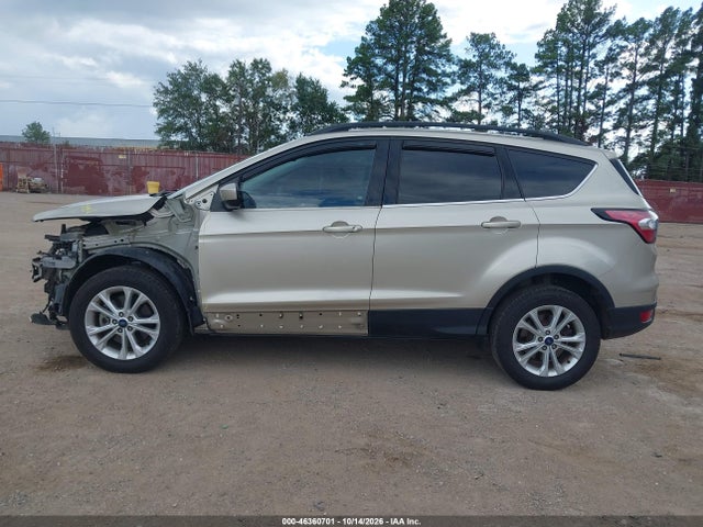 2018 FORD ESCAPE SE 15