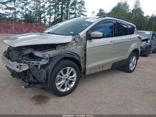 2018 FORD ESCAPE SE 2