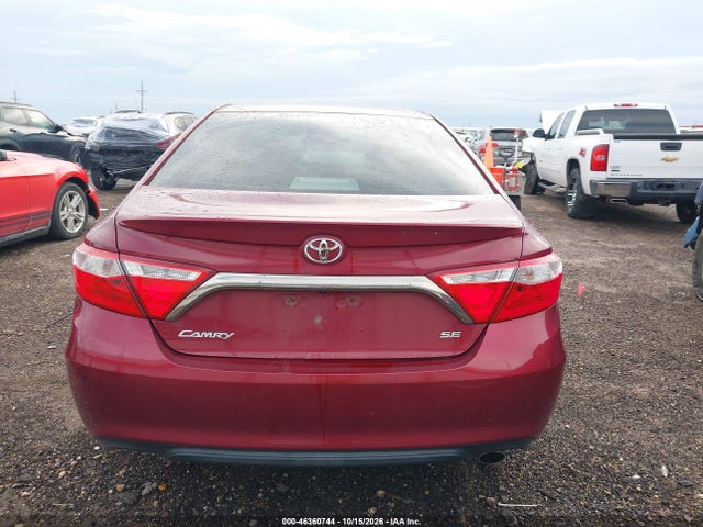 2017 TOYOTA CAMRY SE 16