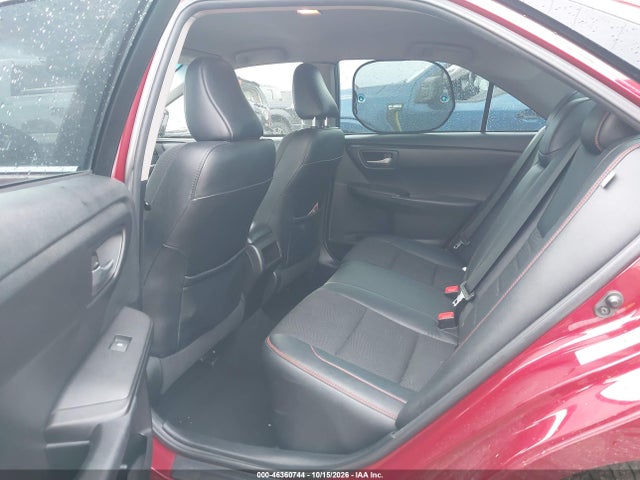 2017 TOYOTA CAMRY SE 8