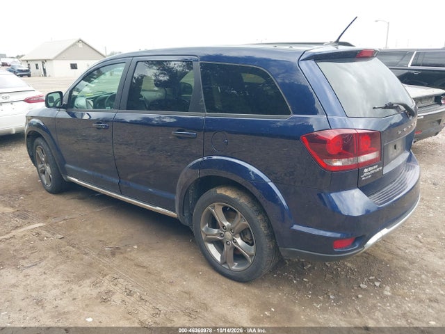2017 DODGE JOURNEY CROSSROAD PLUS AWD 3
