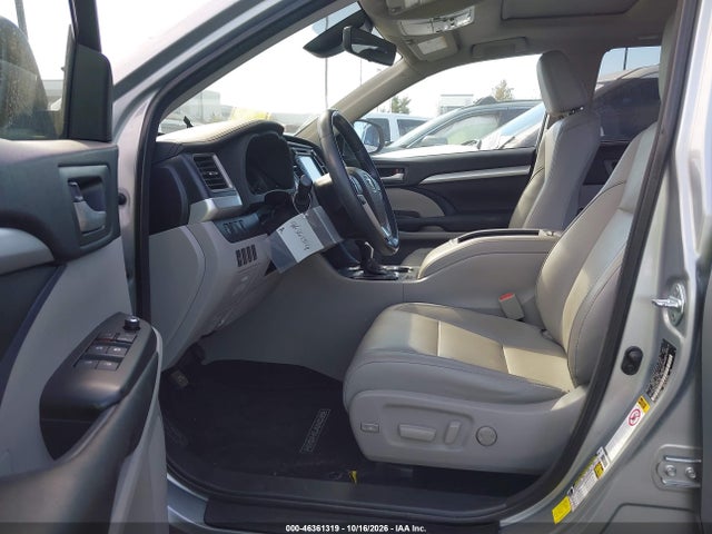 2017 TOYOTA HIGHLANDER XLE 5