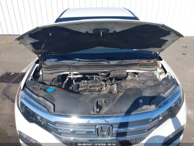 2018 HONDA PILOT EX 10