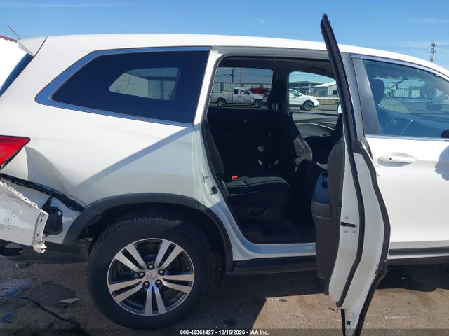 2018 HONDA PILOT EX 8