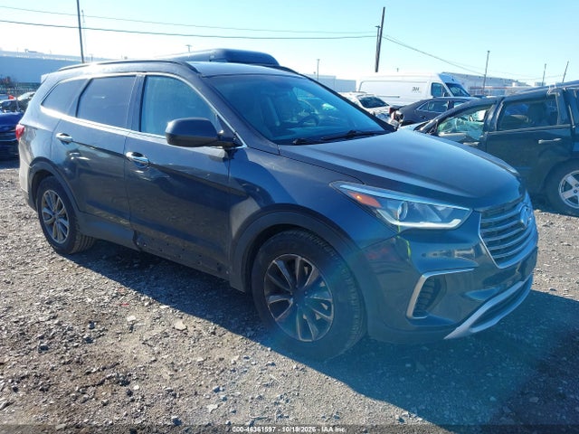 2017 HYUNDAI SANTA FE SE