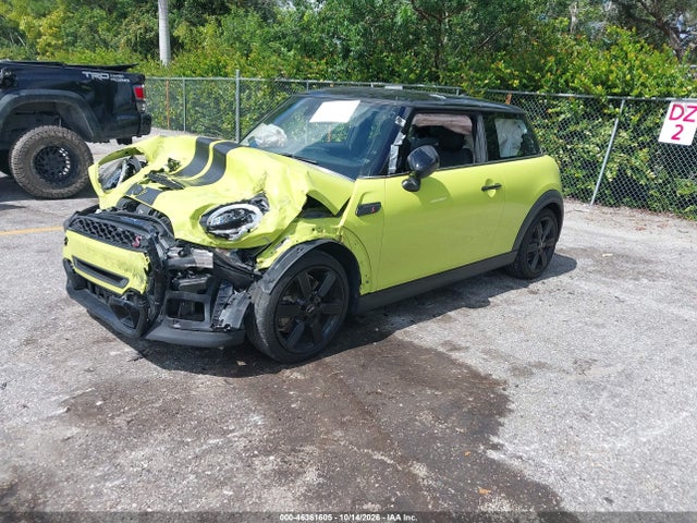 2023 MINI HARDTOP COOPER S 2