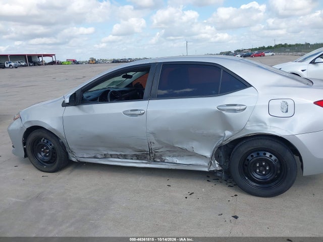 2017 TOYOTA COROLLA LE 14