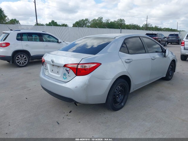 2017 TOYOTA COROLLA LE 4