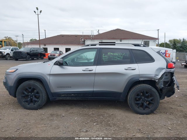 2017 JEEP CHEROKEE TRAILHAWK 15