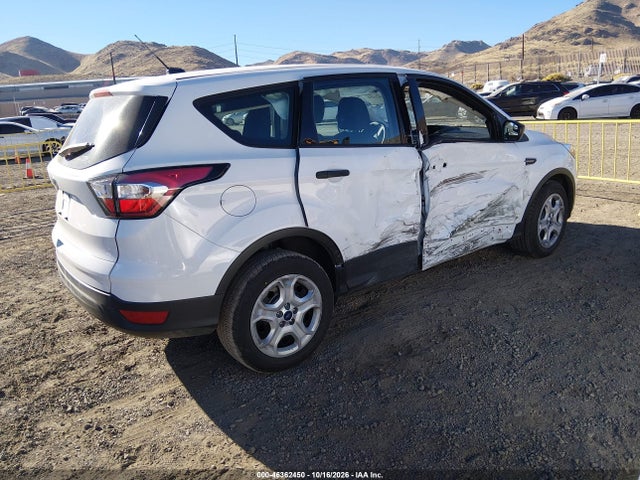2017 FORD ESCAPE S 4
