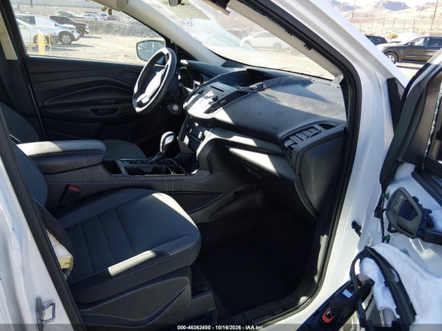 2017 FORD ESCAPE S 5