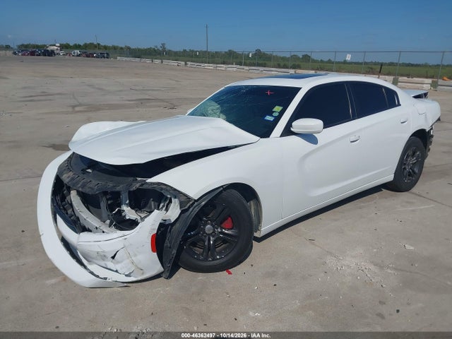 2020 DODGE CHARGER SXT RWD 2