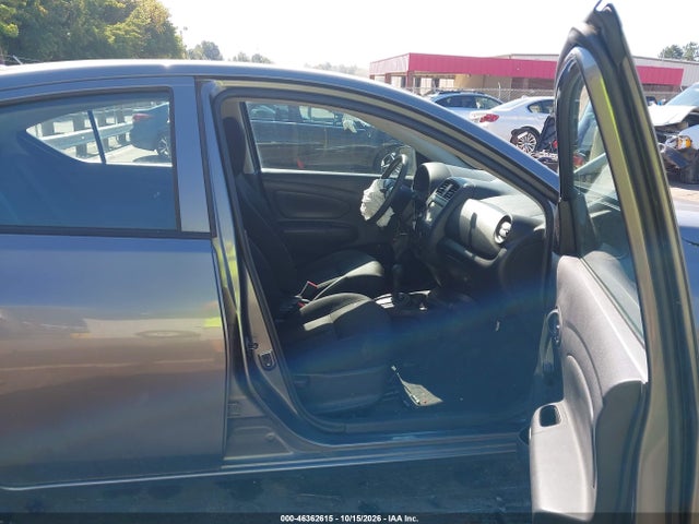 2019 NISSAN VERSA 1.6 S+ 5