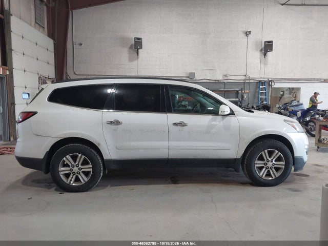 2017 CHEVROLET TRAVERSE 2LT 13