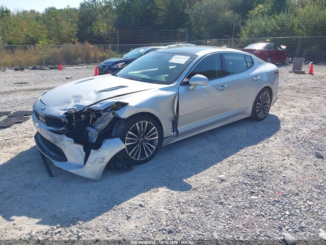 2018 KIA STINGER PREMIUM 2