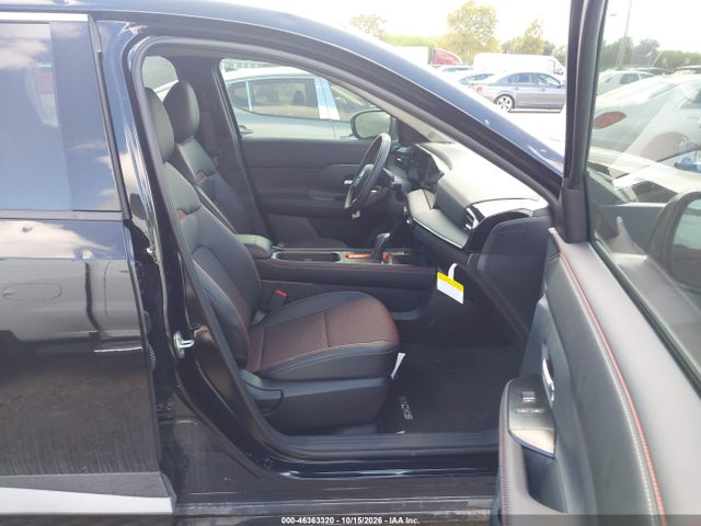 2026 NISSAN KICKS SR 5