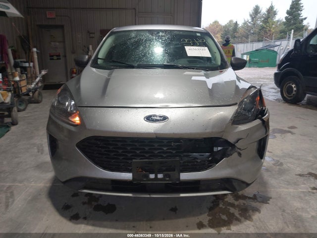 2022 FORD ESCAPE S 12