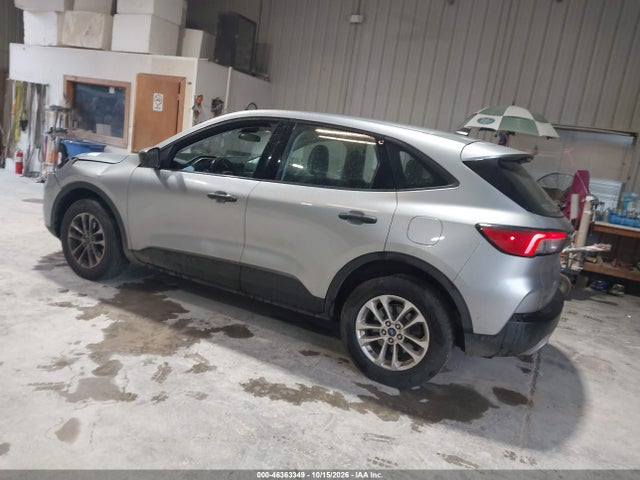 2022 FORD ESCAPE S 3