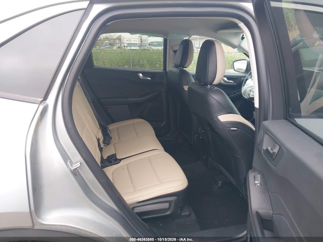 2021 FORD ESCAPE SEL 8