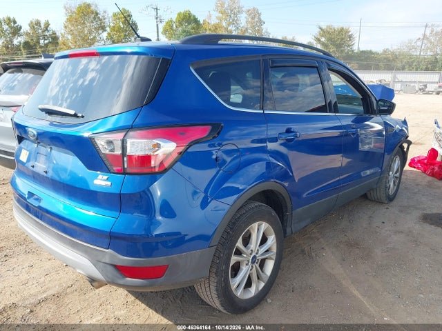 2018 FORD ESCAPE SE 4